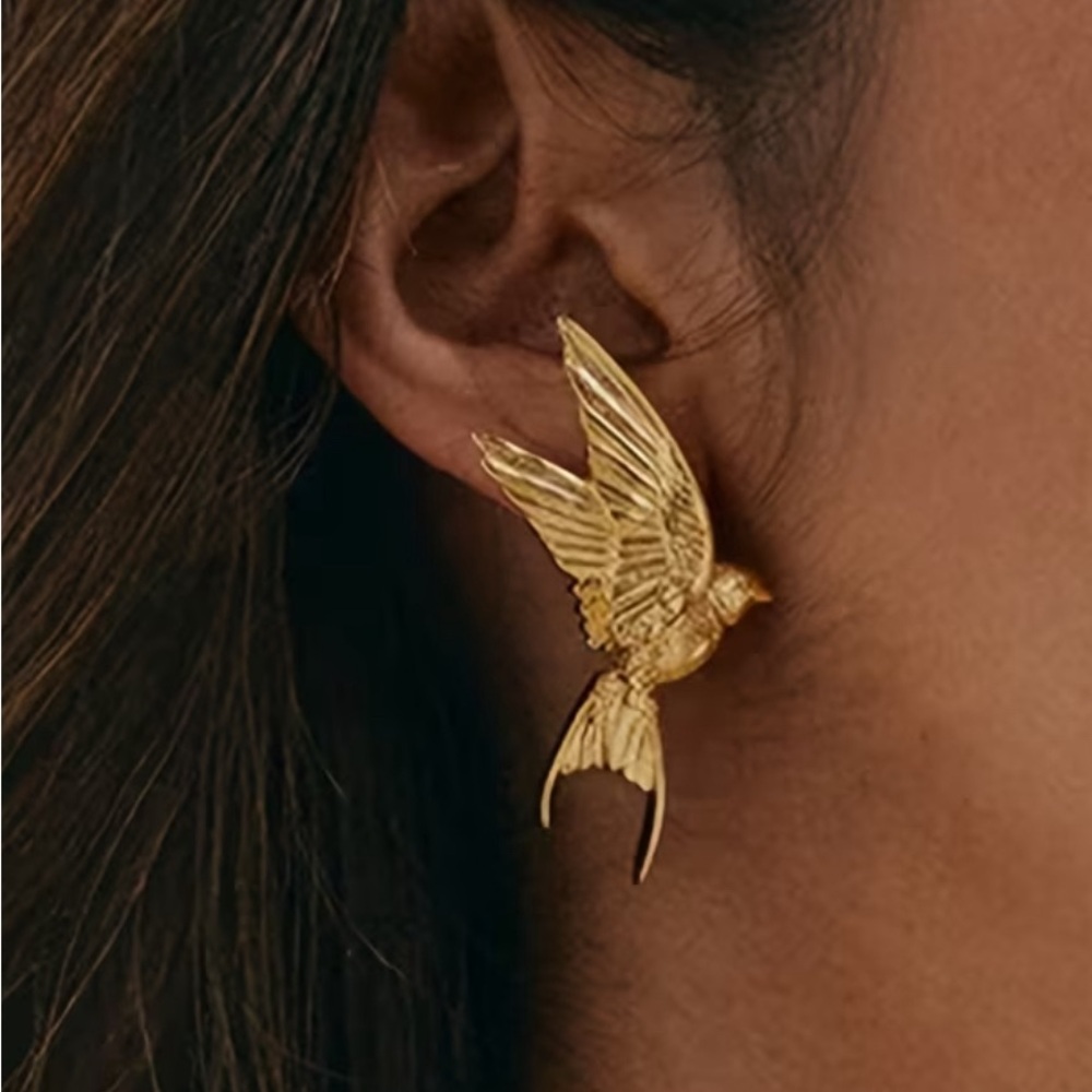 NWOT Zara 14K Gold Plated
Sparrow Bird Earrings - Picture 6 of 6